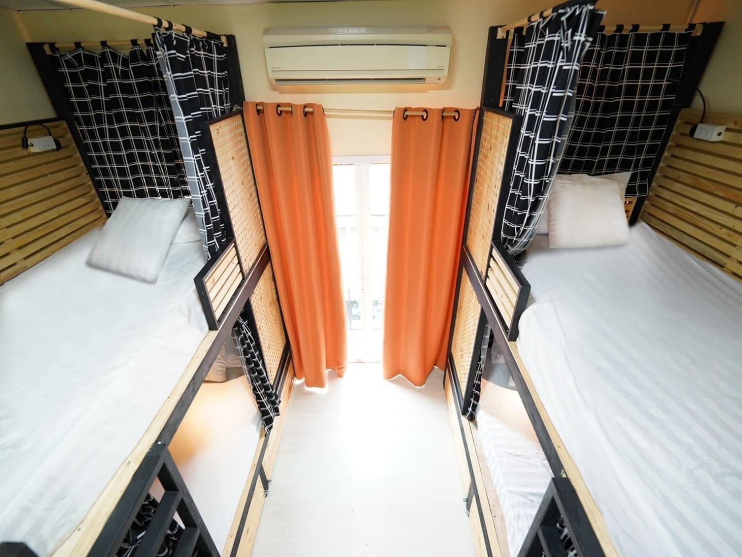 Ez Sleep @ Ratchada 19 Hostel Bangkok Buitenkant foto