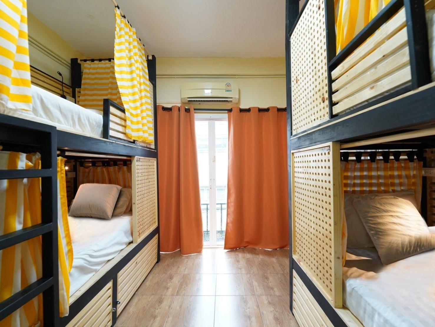 Ez Sleep @ Ratchada 19 Hostel Bangkok Buitenkant foto